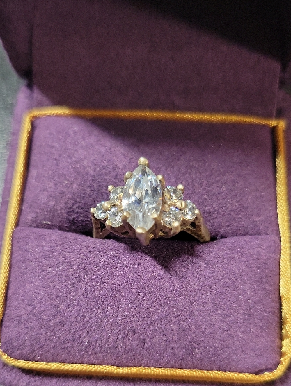 Classic Marquise Cubic Zirconia Cluster Ring in 925